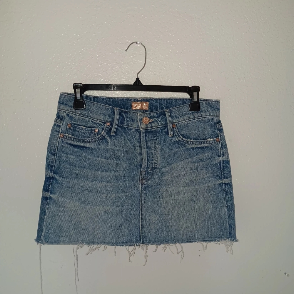 Mother jean skirt. Size 25.
